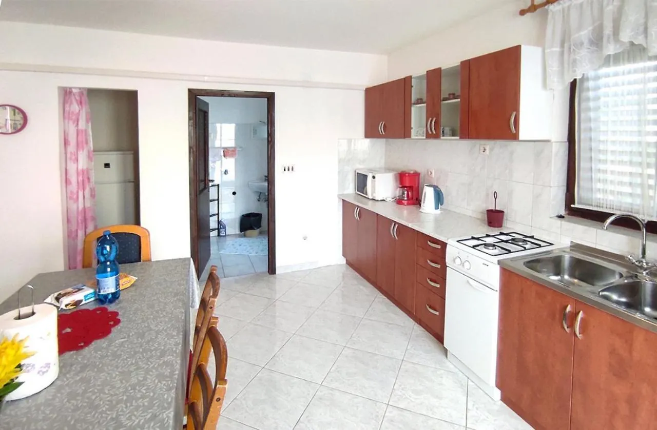 Apartment Meri, Spacious Apartment In A Quiet Location Near The Beach Medulin 0*,  Croatia